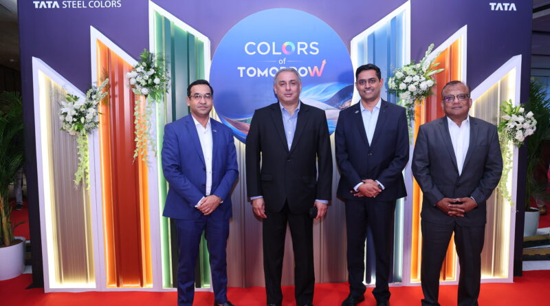 left to right mr. prakhar aggarwal, vice president marketing & sales, tata steel colors pvt. ltd, mr. t v narendran, ceo and managing director, tata steel limited, mr. praveen venugopalan thampi, managing directo